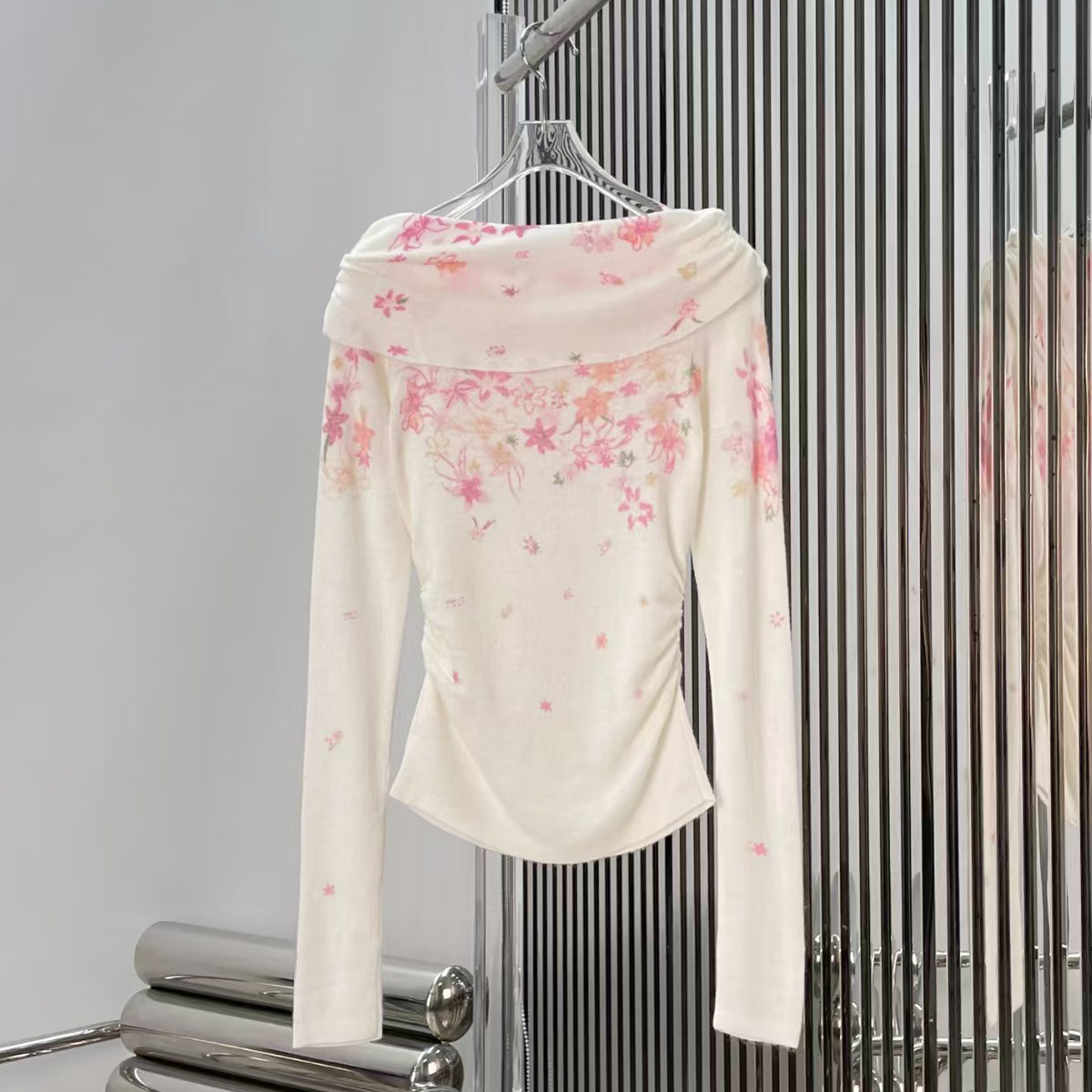 Off Shoulder Top - Yüksek Kaliteli Kadınlar için Düşük Omuzlu