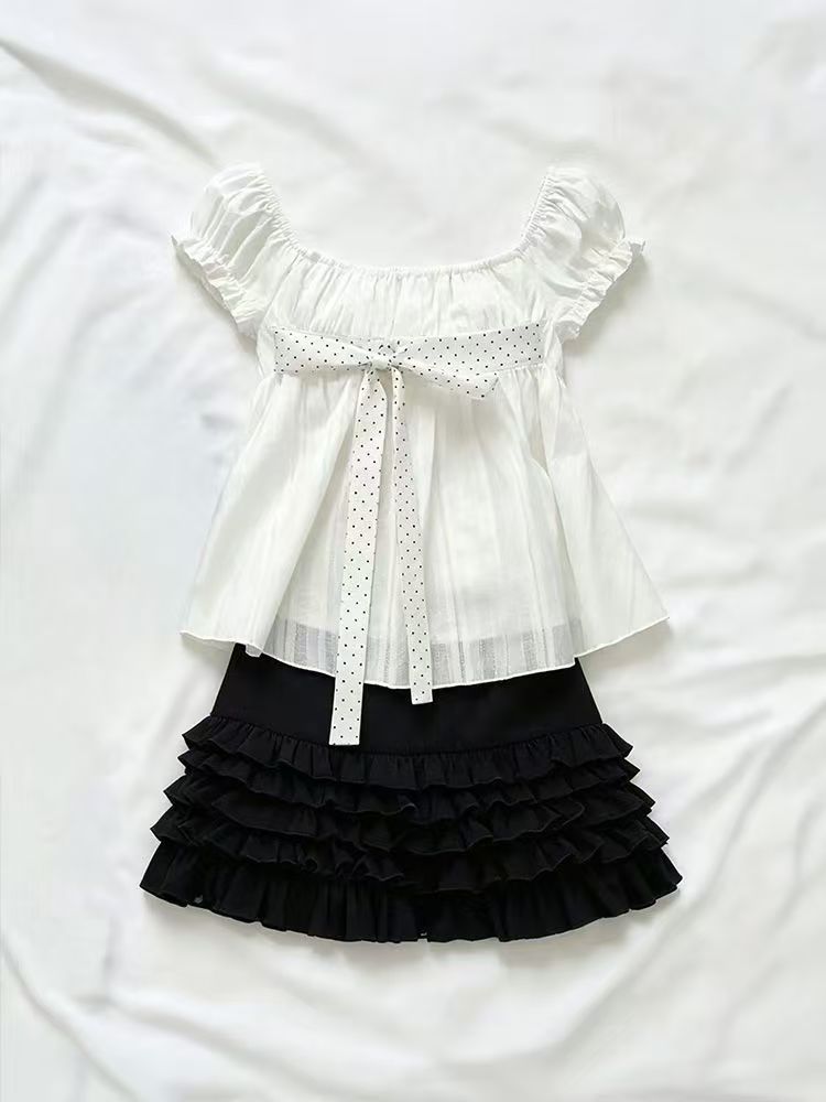 Sevimli Kore Moda Puantiyeli Y - Puff Sleeve Blouse incelemesi ve fiyatı